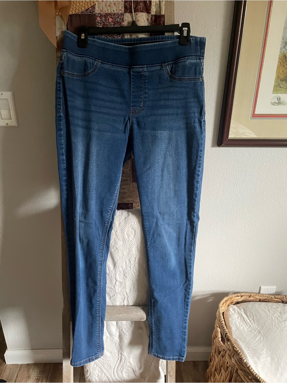 Old Navy Blue Stretch Jeggings - Classic Denim Look